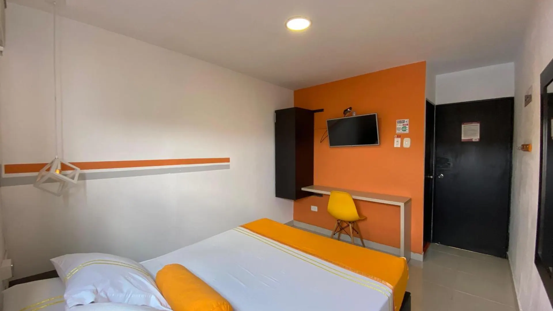 Hotel Colors - Centro Cali
